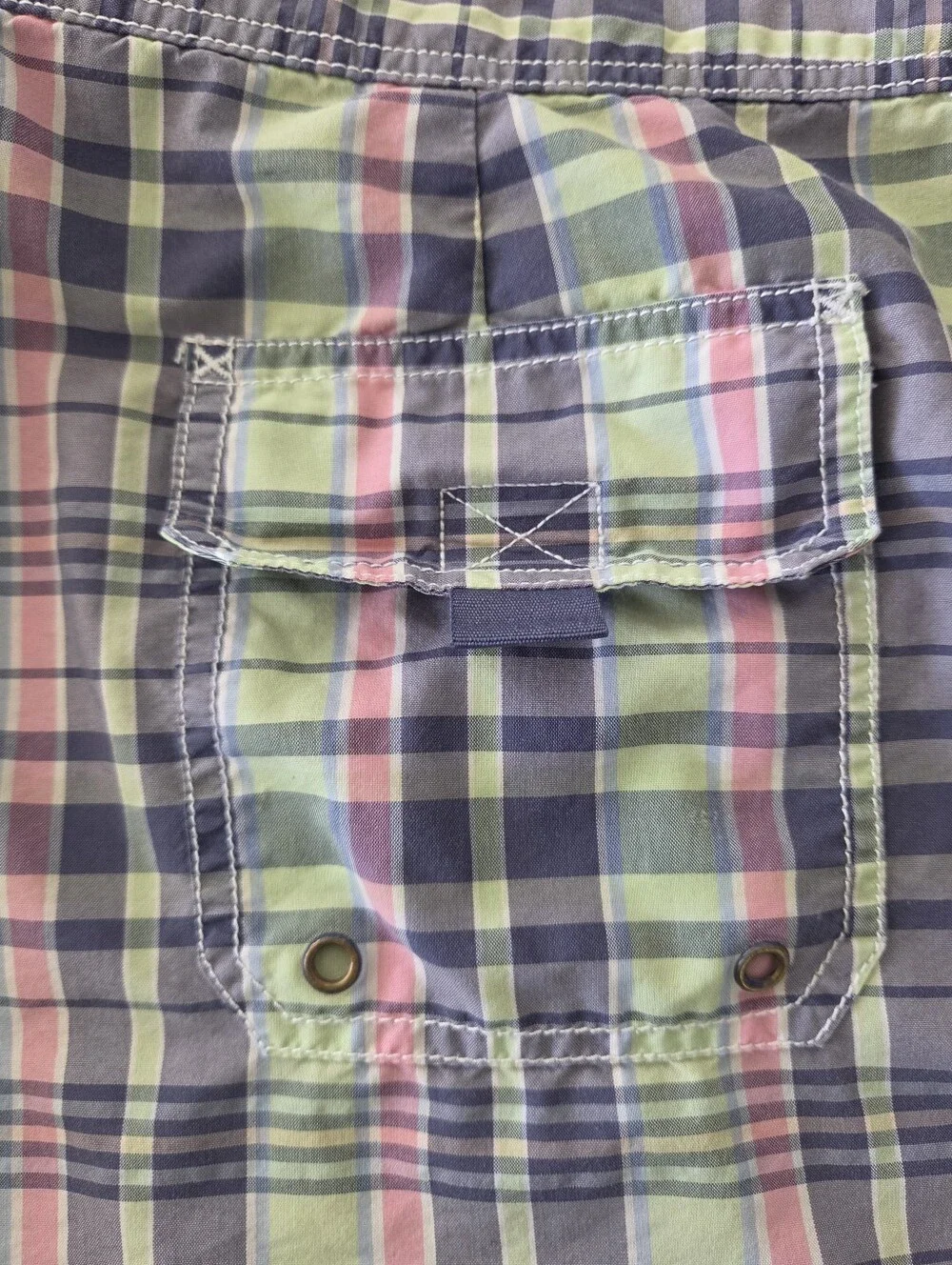Vineyard Vines Men’s Size 32 Madras Plaid Swim Trunks Board Shorts